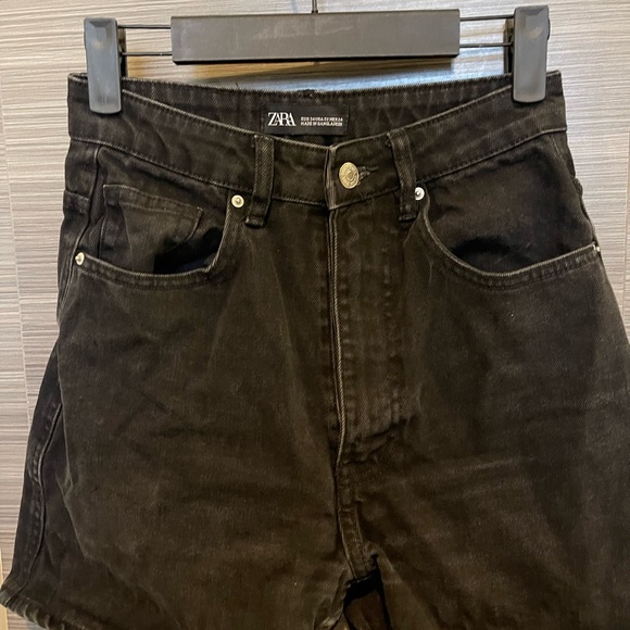 ZARA ACID WASH MOM SHORTS - Picture 3 of 4